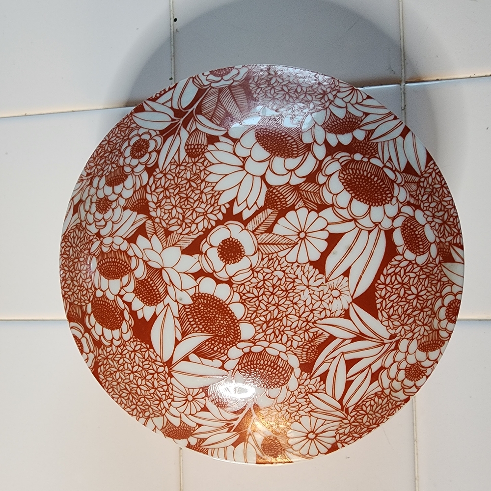 Floral Art Plate - Red and White